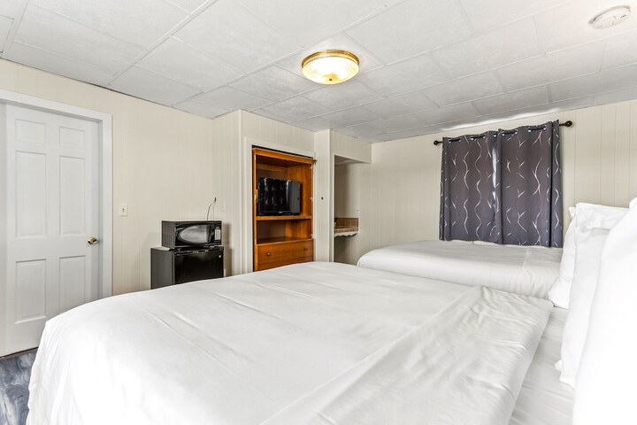 Room 10 of 63