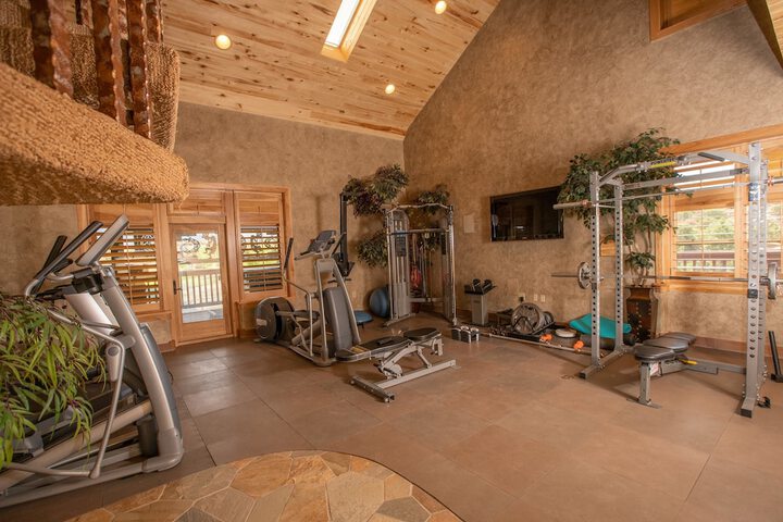 Cougar Ridge Resort