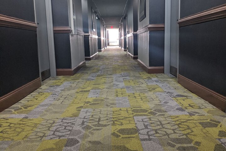 Ballroom/Hall 51 of 54