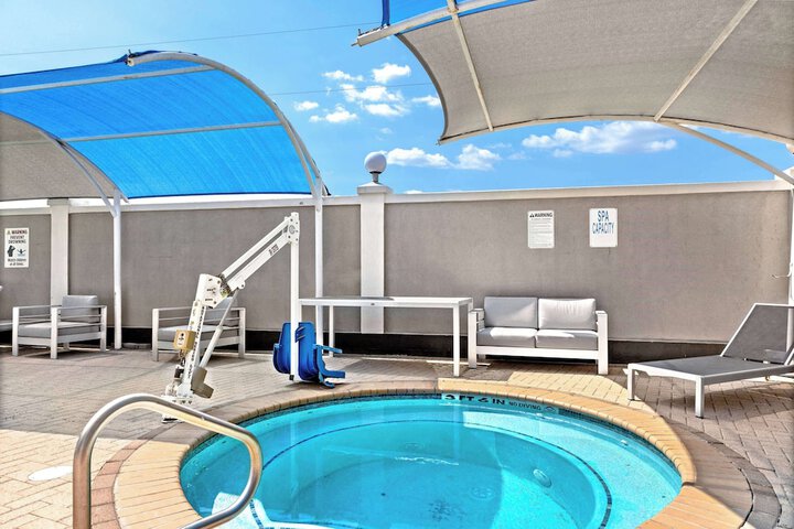 Pool 13 of 115