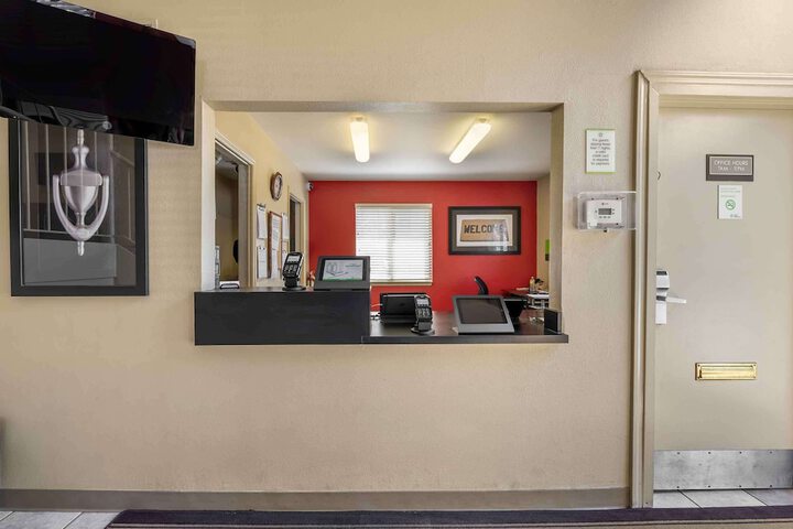 Hotel Interior 14 of 28