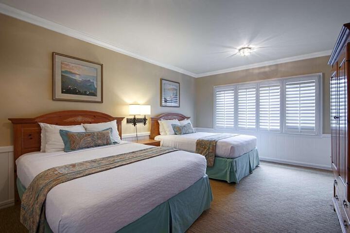 Carmel Bay View Inn