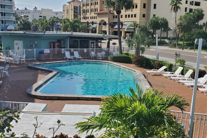 Hotel 5 of 55