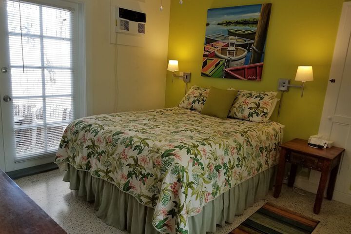 Room 129 of 218