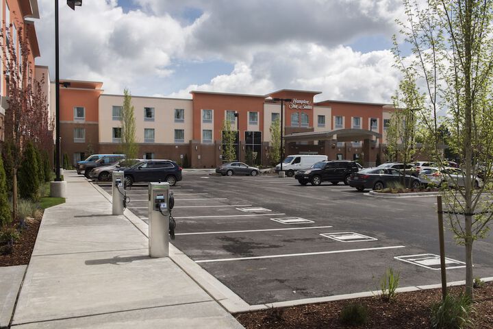 Hampton Inn & Suites Seattle / Redmond