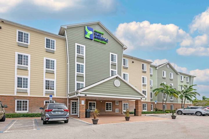 Hotel 4 of 31