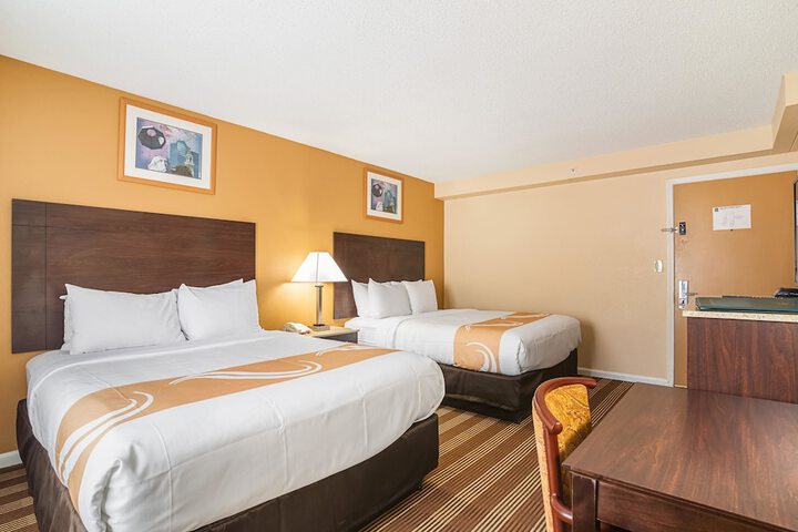 Room 14 of 37