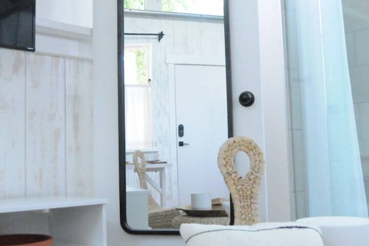 Room 75 of 230