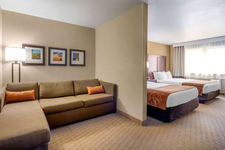Room 21 of 48