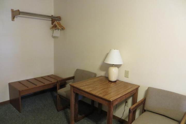 Room 10 of 57