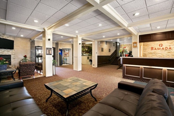 Hotel Interior 6 of 17