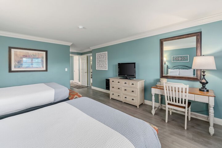 Cambria Pines Lodge