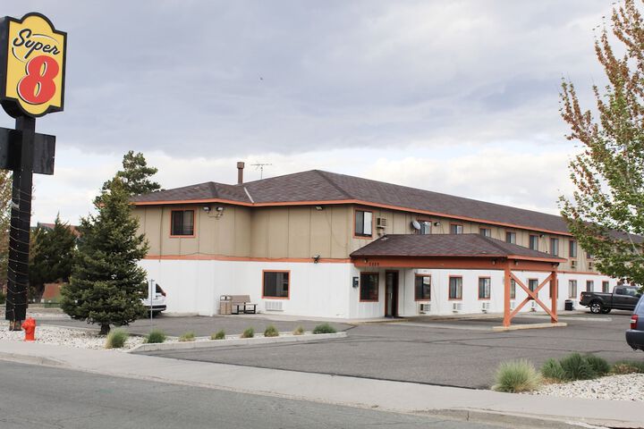 Super 8 by Wyndham Carson City / Lake Tahoe