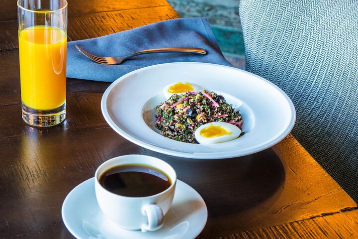 Breakfast/Coffee Service 60 of 68