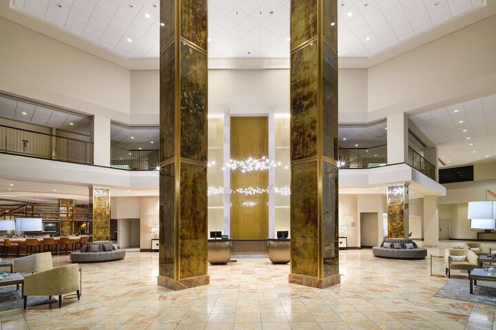 Hotel Interior 9 of 127