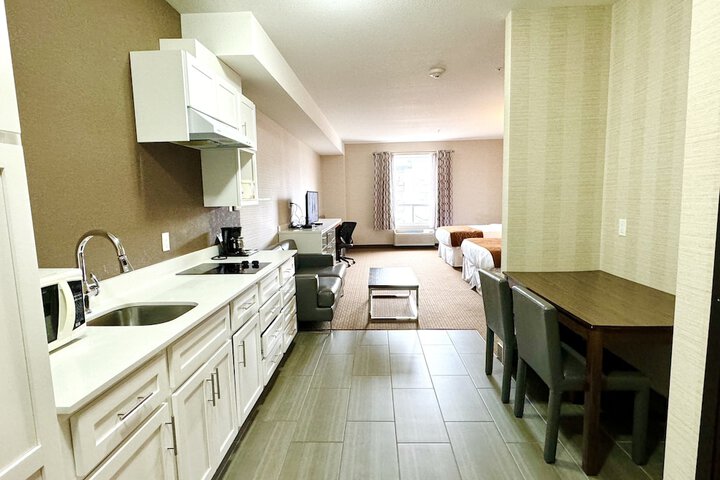 Room 43 of 59