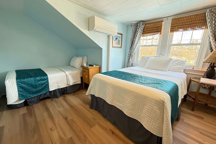Island Guesthouse and Motel