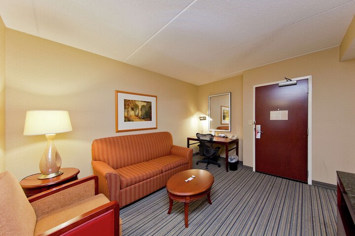 Room 27 of 57