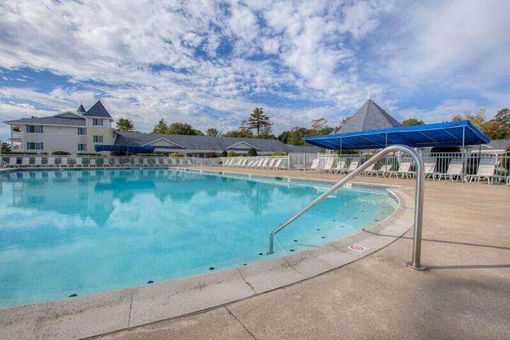 Pool 5 of 53