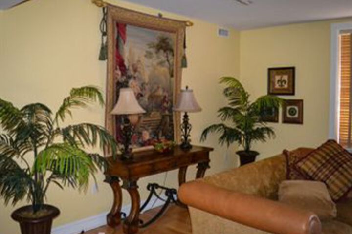 Posh Boutique Hotel