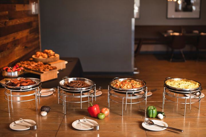 Breakfast/Coffee Service 127 of 164