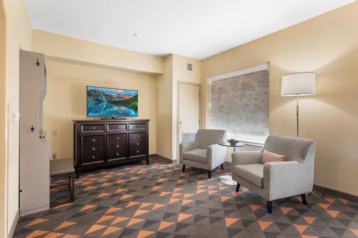Room 22 of 43
