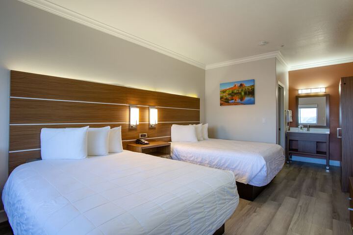 Room 15 of 50