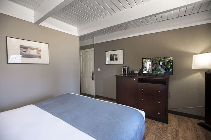 Room 45 of 58