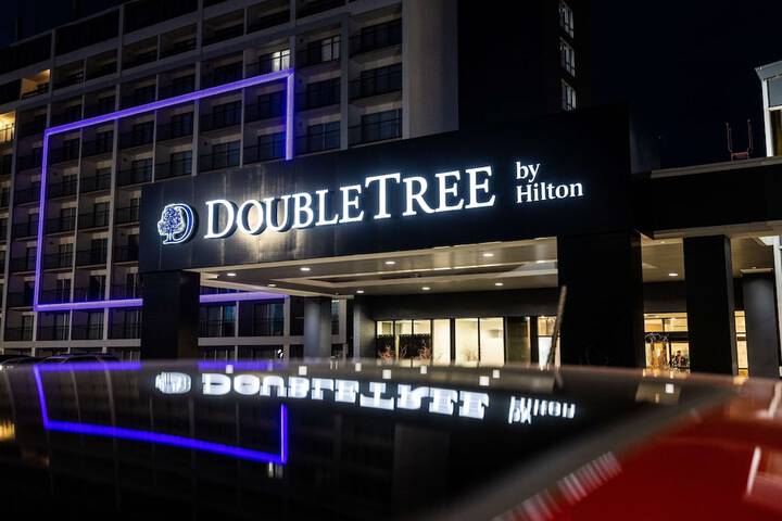 Hotel 2 of 53