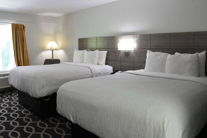 Room 21 of 28