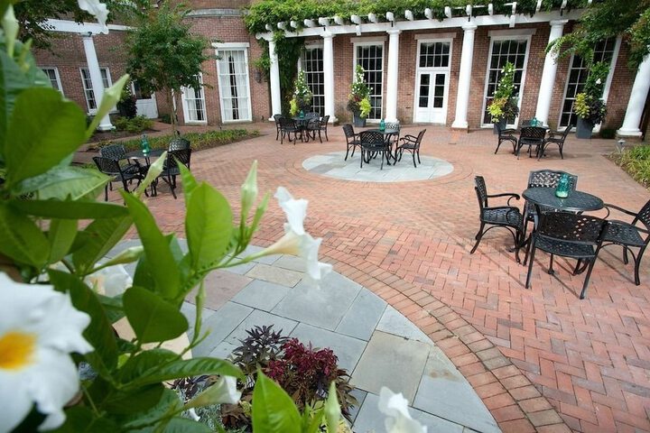 Hotel Exterior 59 of 62