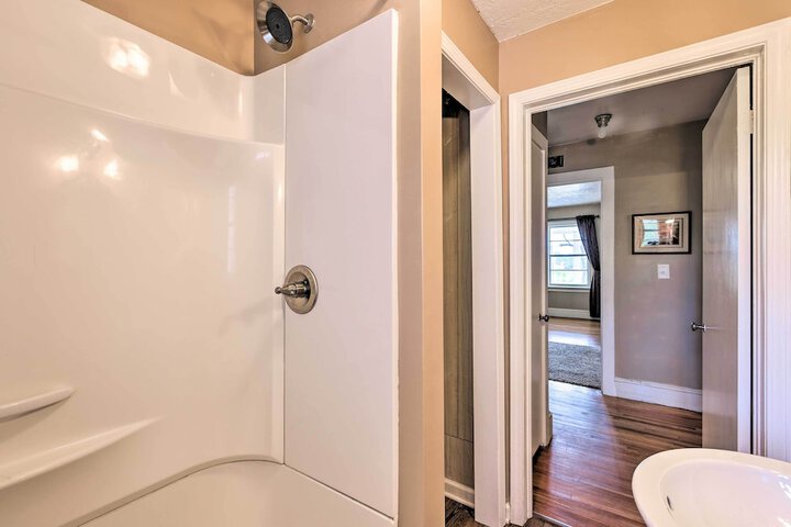 Charming Gadsden Home w / Golf Course Views!
