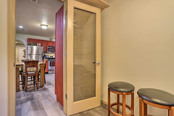Colorado Cowboy Cottage: 12 Mi to Downtown Denver