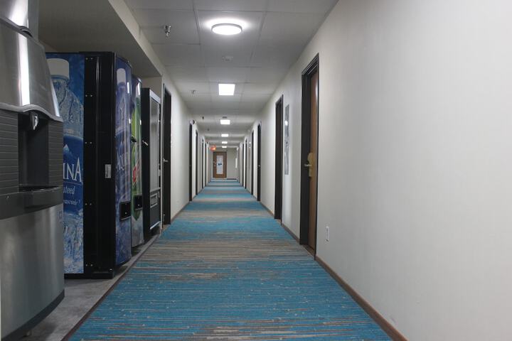 Hotel Interior 4 of 30