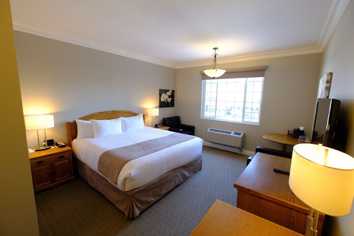 Room 50 of 100