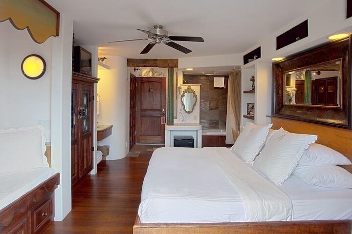 Secret Garden Inn