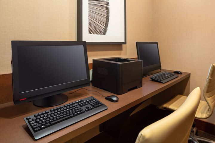 Business Center 24 of 24