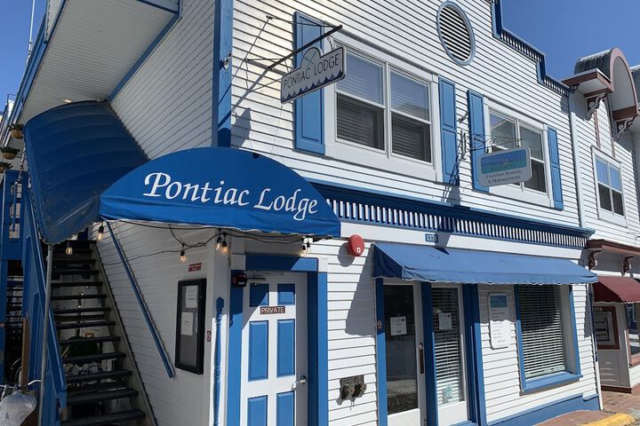 Pontiac Lodge
