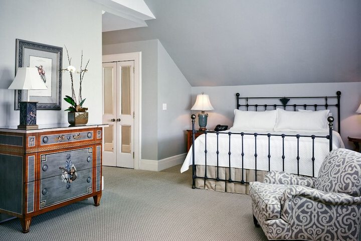 Room 15 of 40