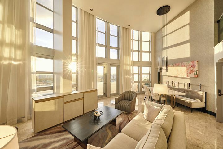 Loews Miami Beach Hotel – South Beach