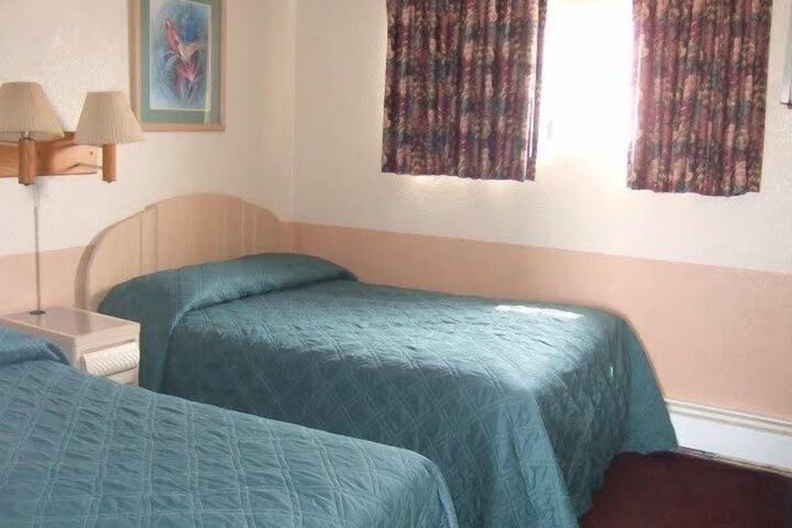 Room 25 of 72