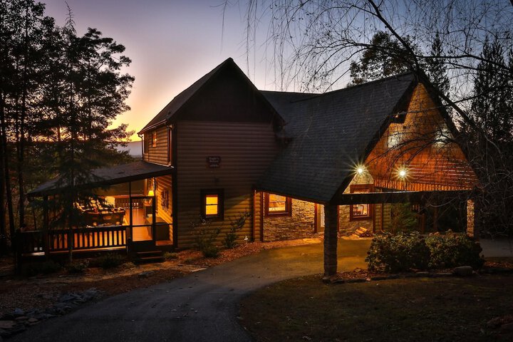 Eagles Breeze Nevaeh Cabin Rentals