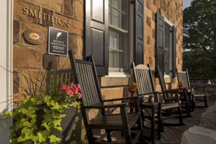 Historic Smithton Inn