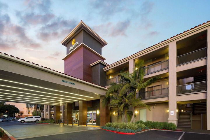 Hotel 3 of 34