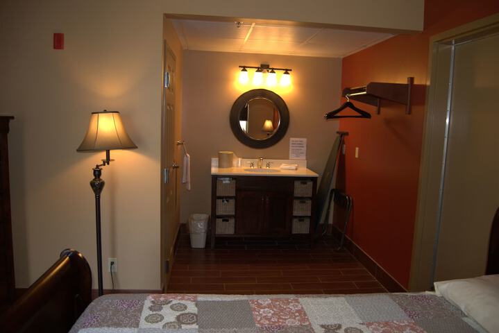 Room 15 of 26