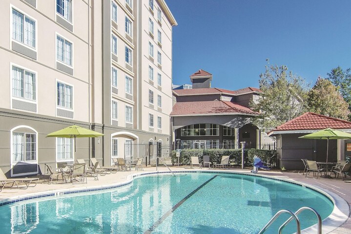Pool 7 of 39