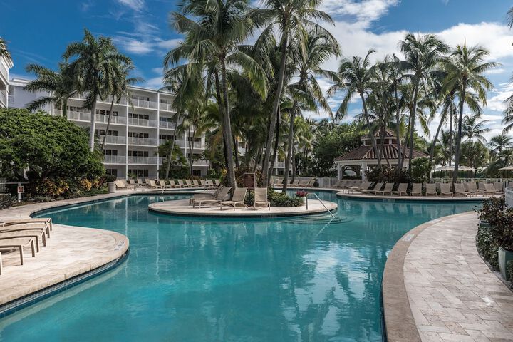 Lago Mar Beach Resort & Club