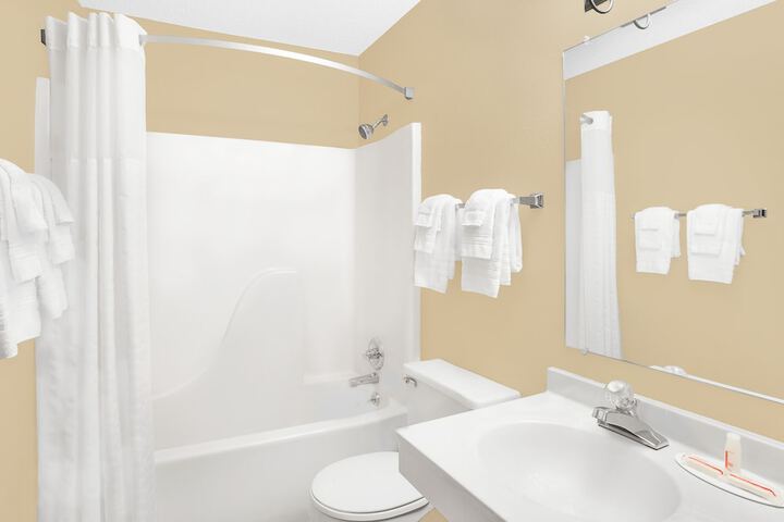 Super 8 by Wyndham Columbus