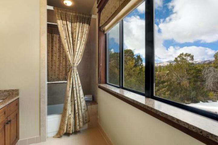 Peregrine Point 103 Home