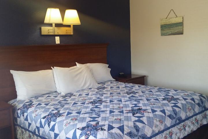 Room 30 of 36